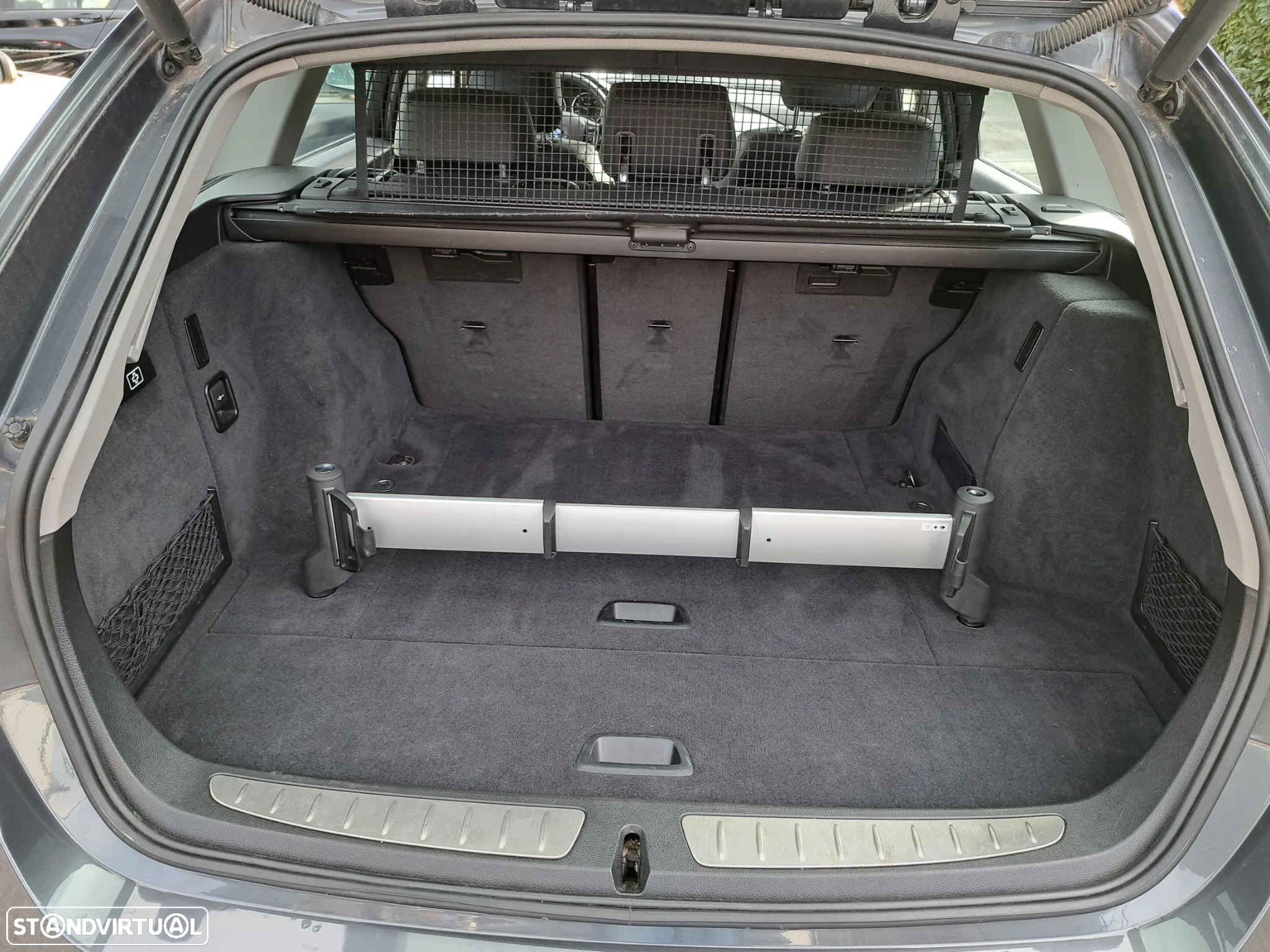 BMW 318 d Touring Line Luxury - 7