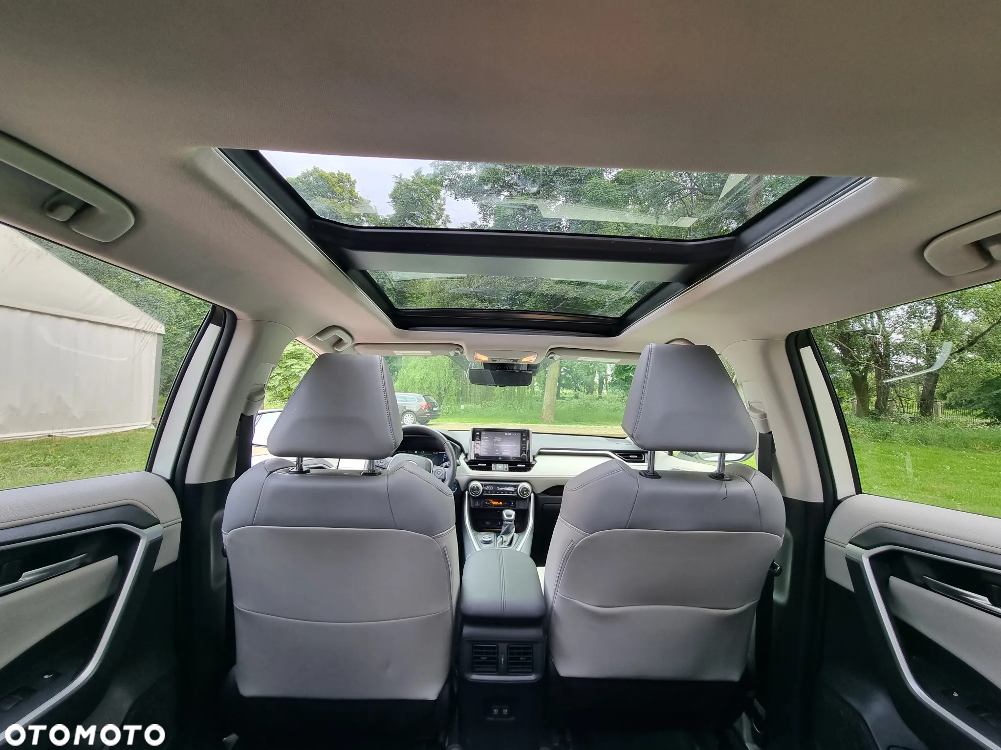 Toyota RAV4 - 28