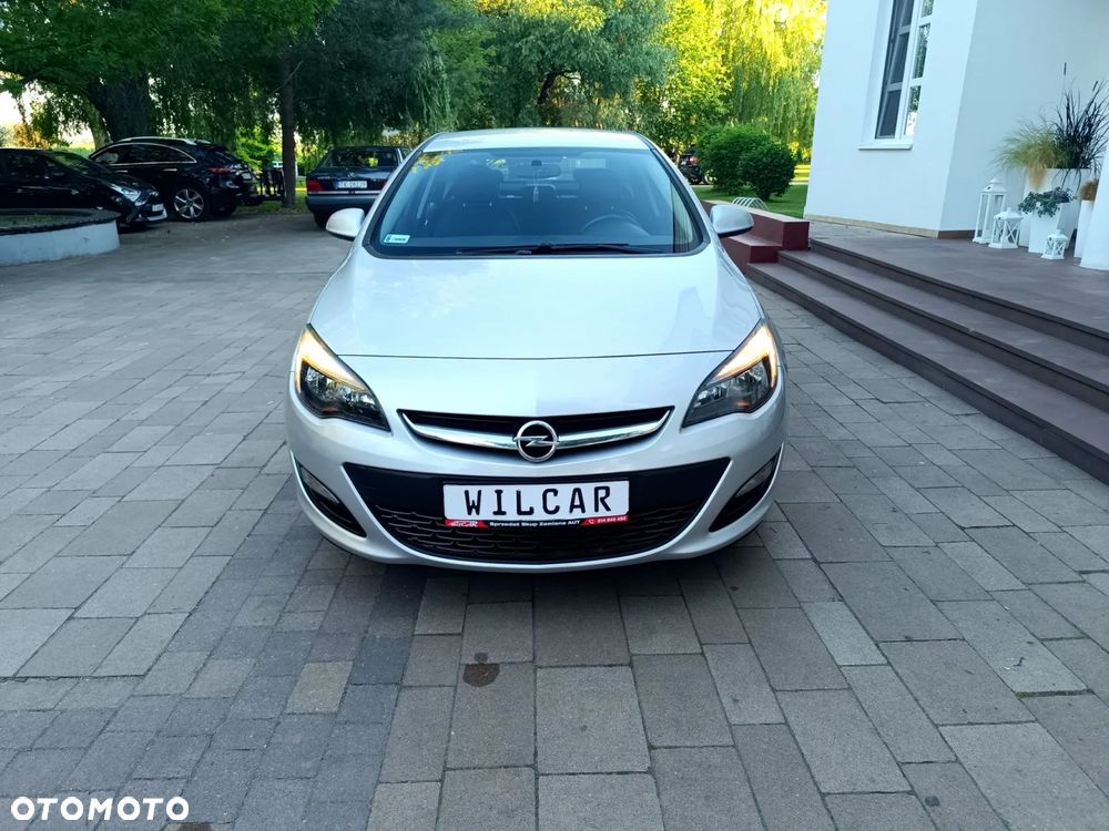 Opel Astra 1.4 T Energy EU6 - 14
