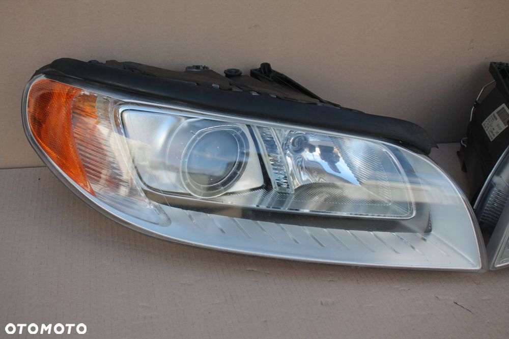 volvo v70 s80 xc70 prawy xenon, prawa lampa 31214348 europa - 1