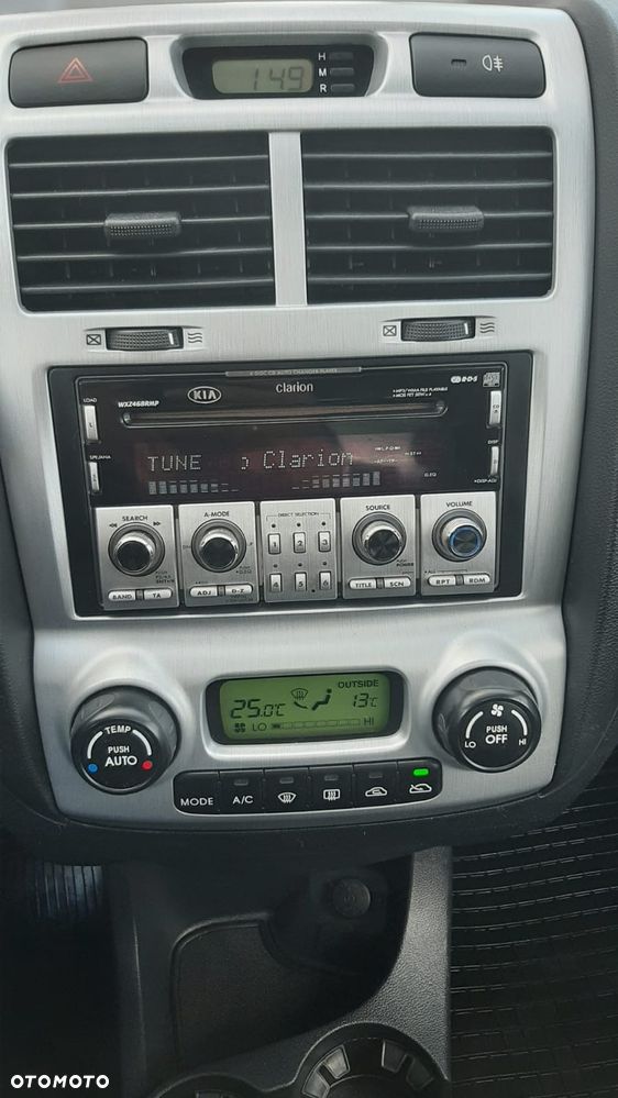 Kia Sportage 2.0 CRDI 4WD Champ - 24