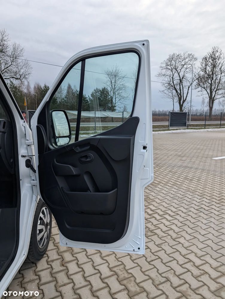 Renault Master MAXI Long - 8