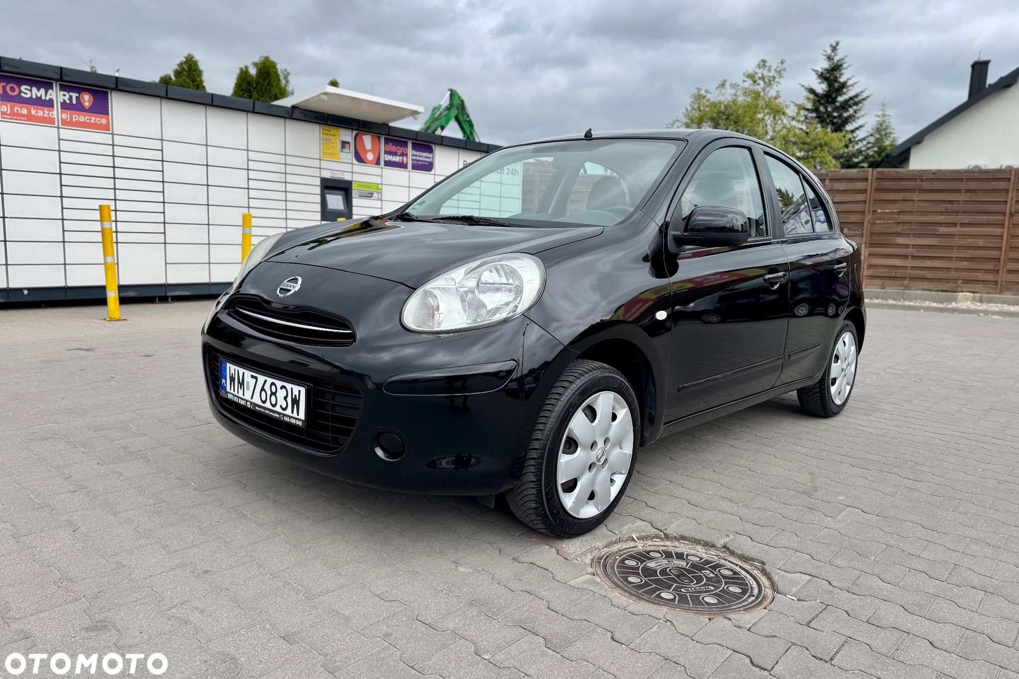 Nissan Micra - 1