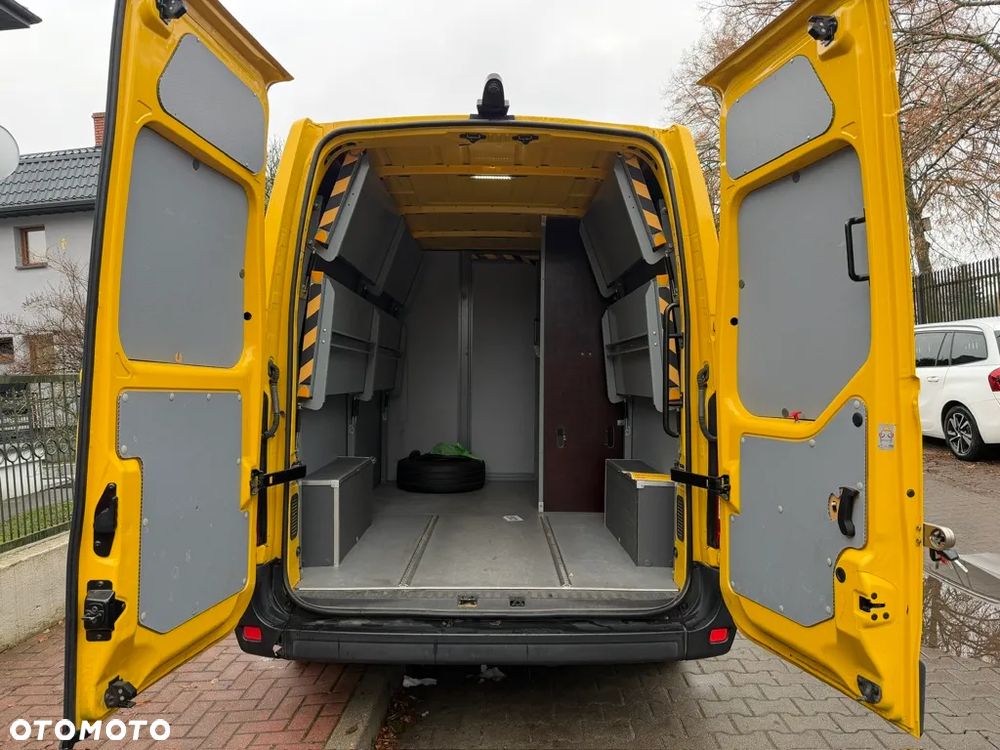 Renault e-Master - 16