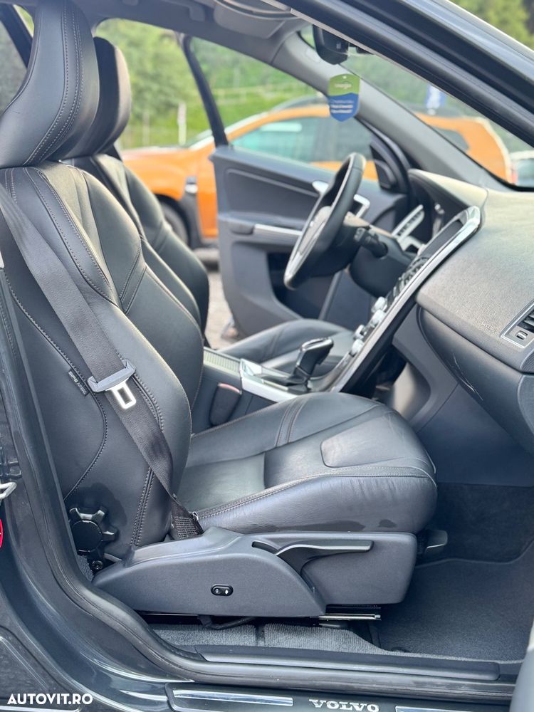 Volvo XC 60 D4 Geartronic Summum - 20