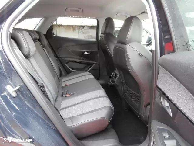 Peugeot 3008 1.5 BlueHDi Active Pack - 30