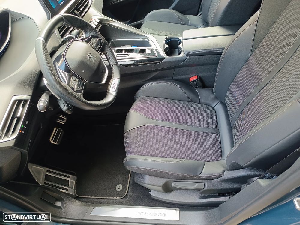 Peugeot 3008 1.2 PureTech GT EAT8 - 14