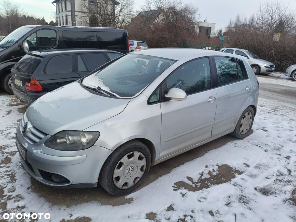 Volkswagen Golf Plus - 1