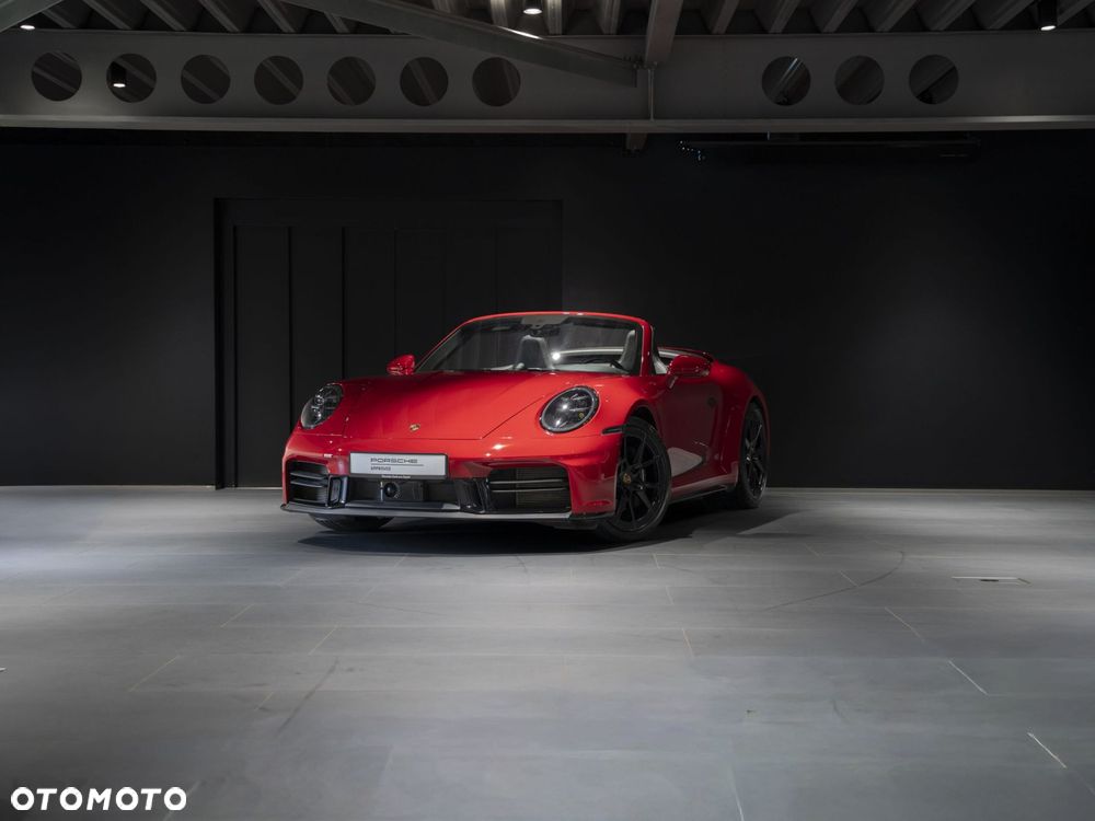 Porsche 911 Carrera - 5