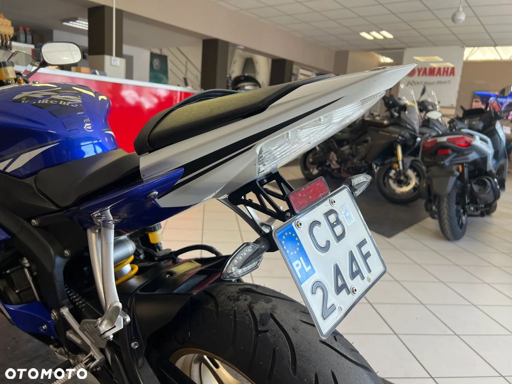 Yamaha R6 - 17