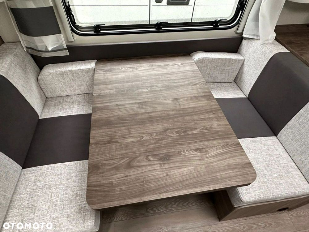 Hobby Excellent Edition 560 KMFe - 15