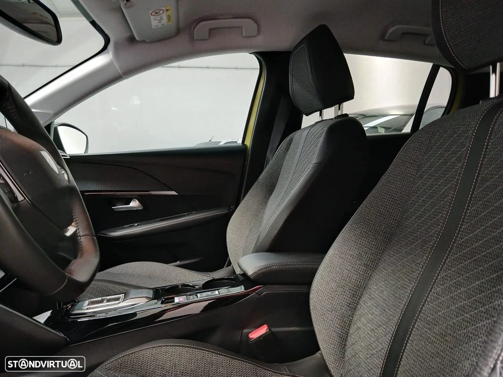 Peugeot e-208 50 kWh Style - 9