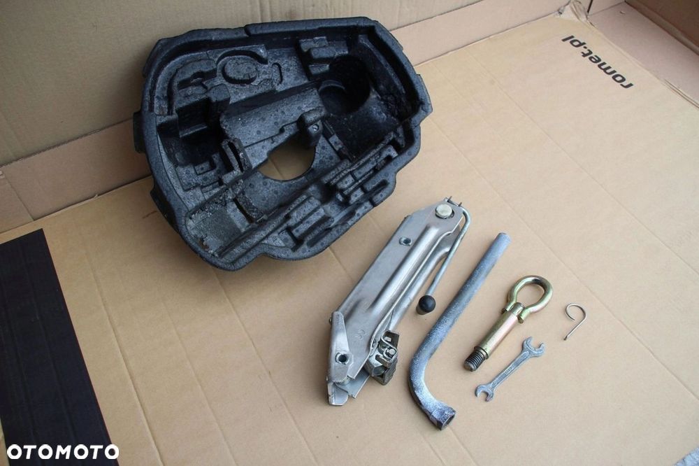 Lewarek podnośnik klucz do kół ucho holownicze VW AUDI SKODA SEAT - 3