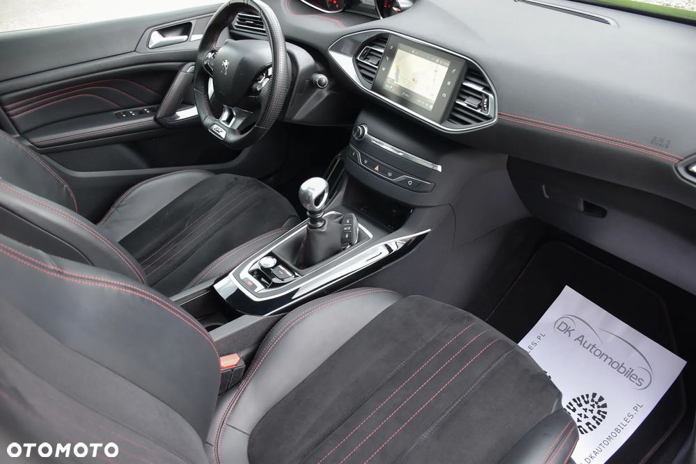 Peugeot 308 SW 1.6 e-THP GT S&S - 25