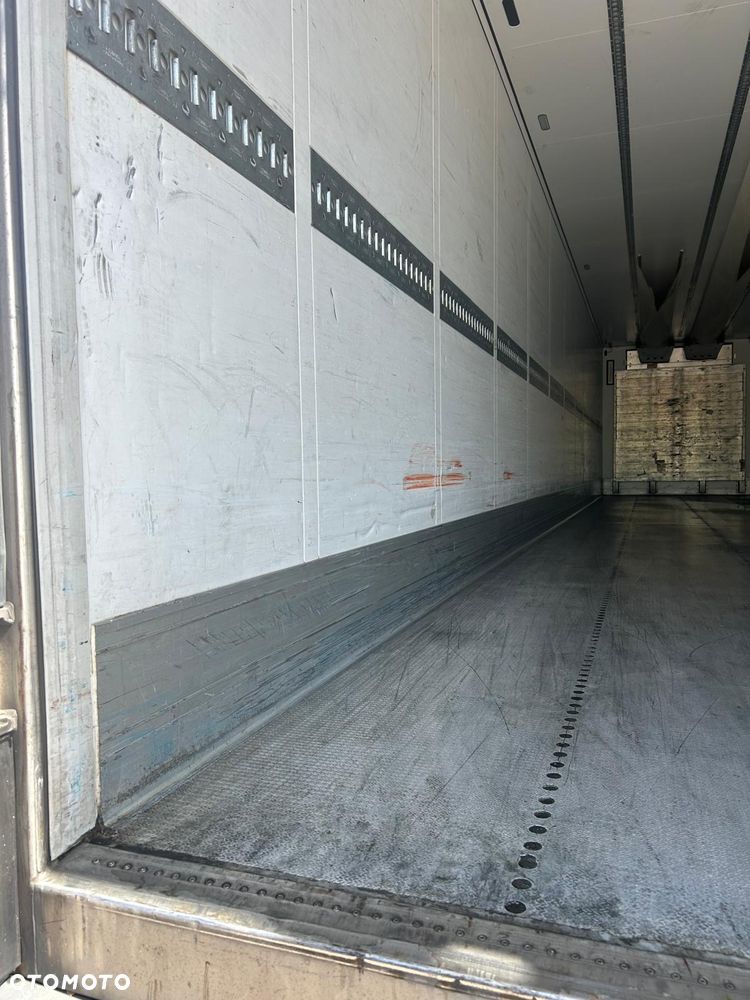 Schmitz Cargobull - 12