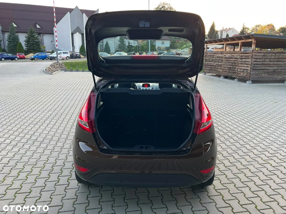 Ford Fiesta 1.4 Titanium EU5 - 12
