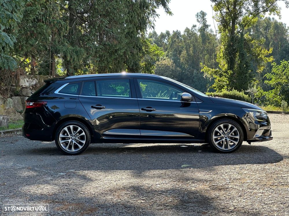 Renault Mégane Sport Tourer 1.3 TCe GT Line EDC - 29