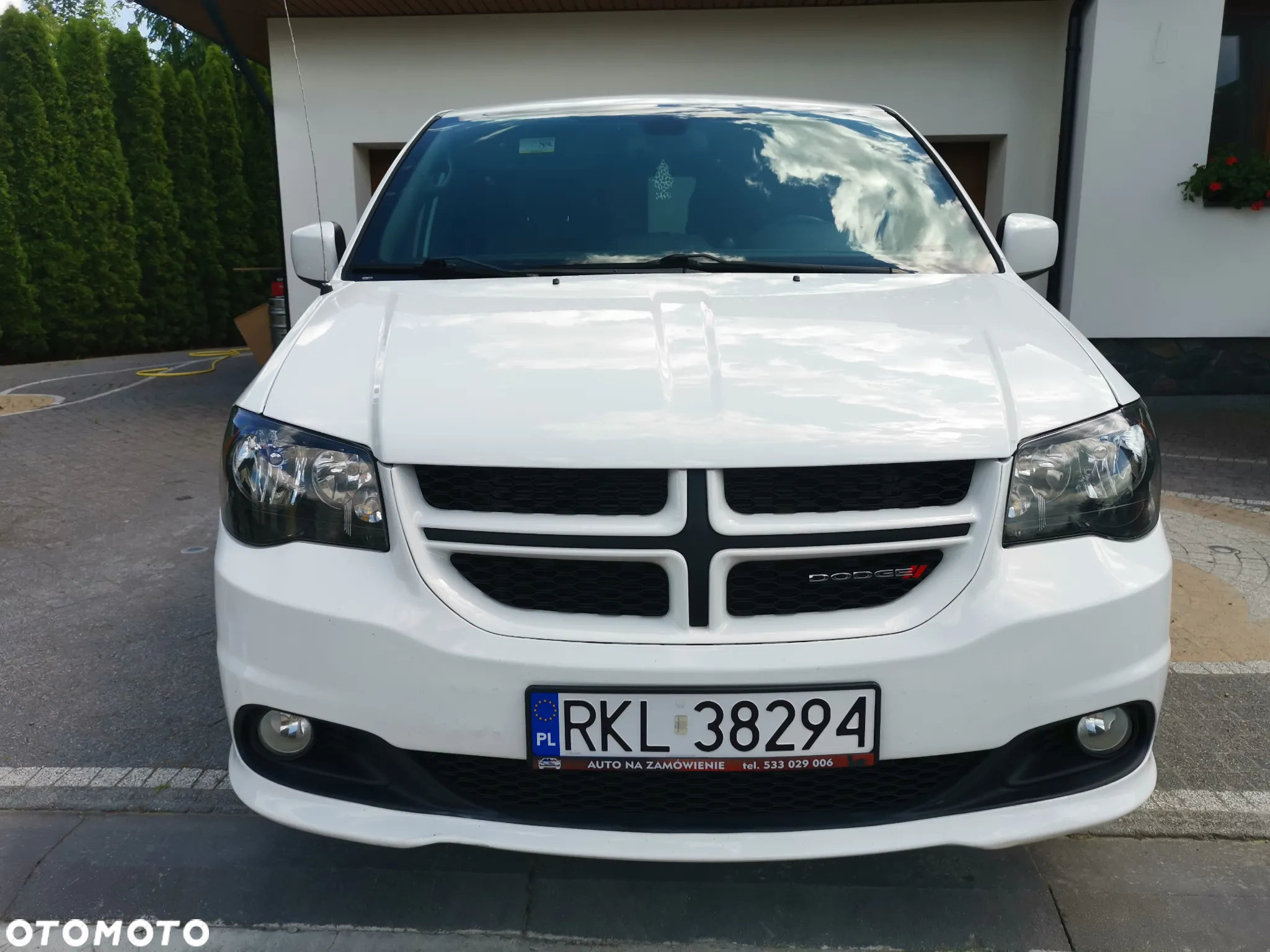 Dodge Grand Caravan - 7