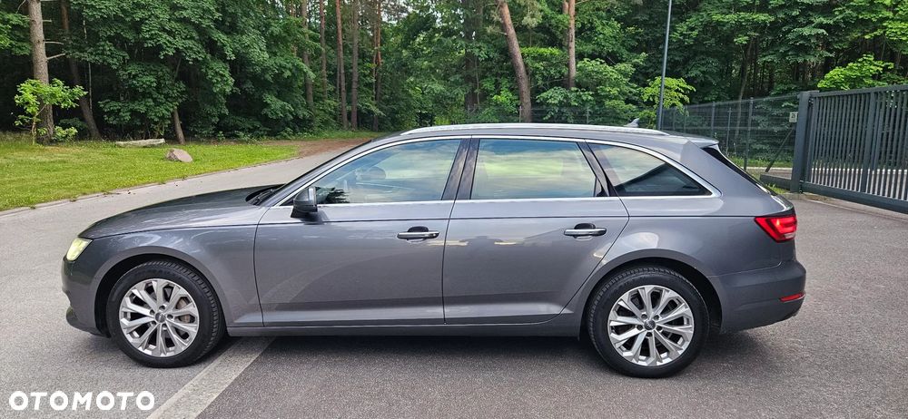 Audi A4 Avant - 25