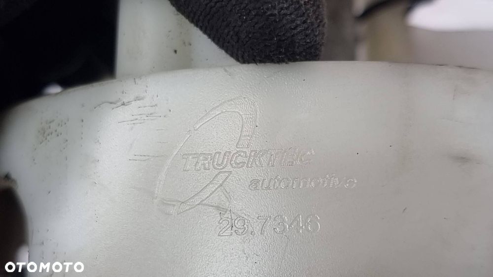 POMPKA PALIWOWA MERCEDES W 221 - 4