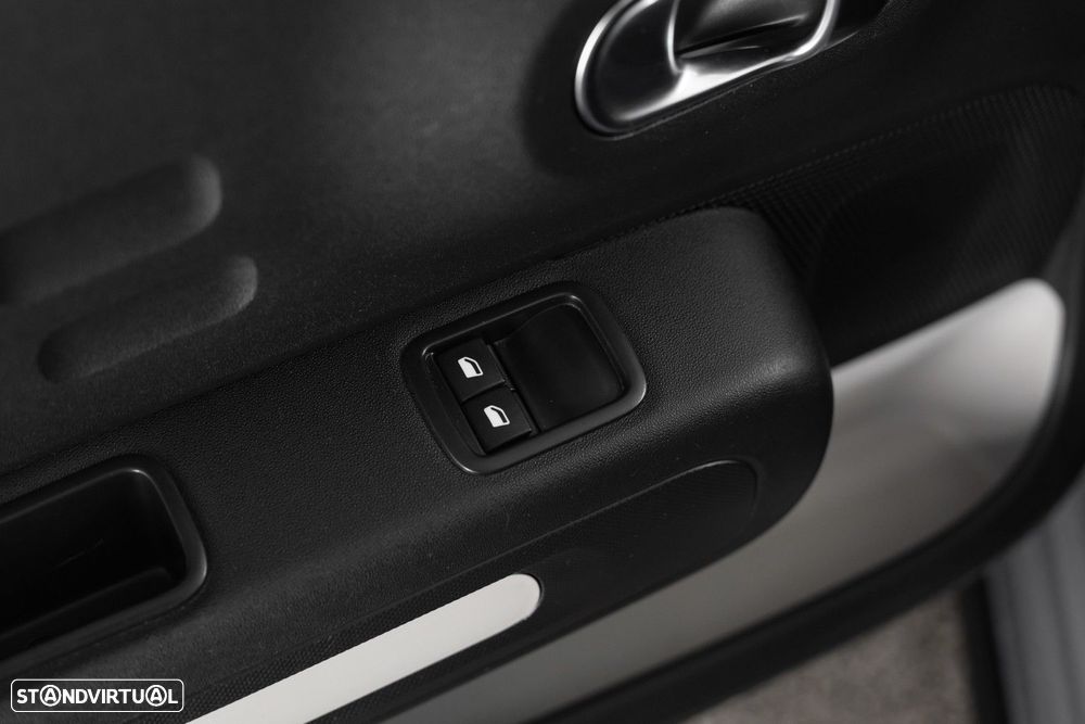 Citroën C3 1.2 PureTech Feel - 38