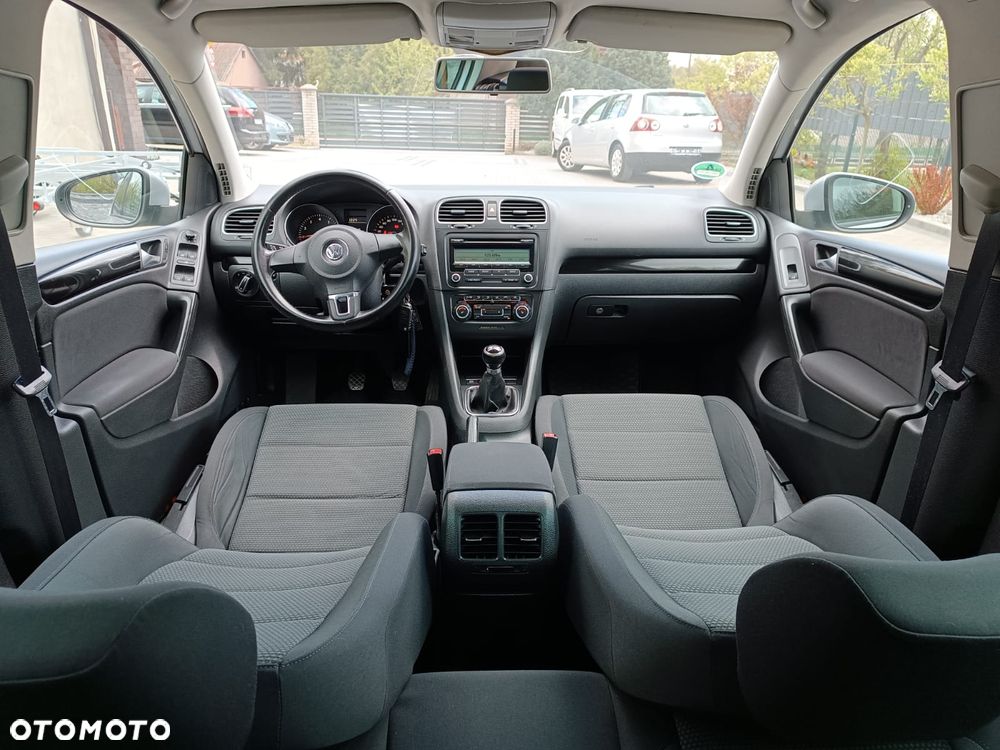 Volkswagen Golf 1.6 United - 13