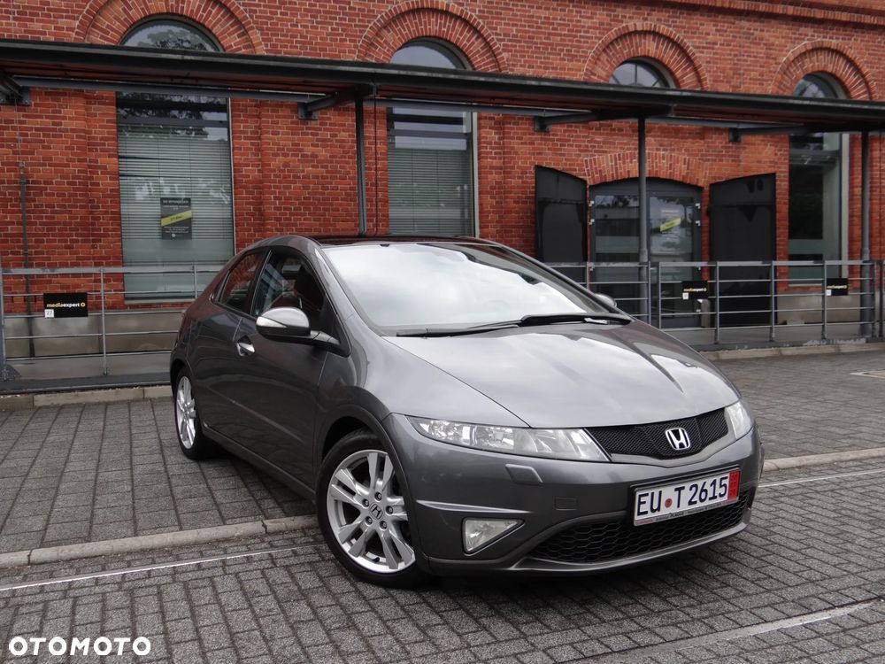 Honda Civic 1.8i-VTEC Executive - 1