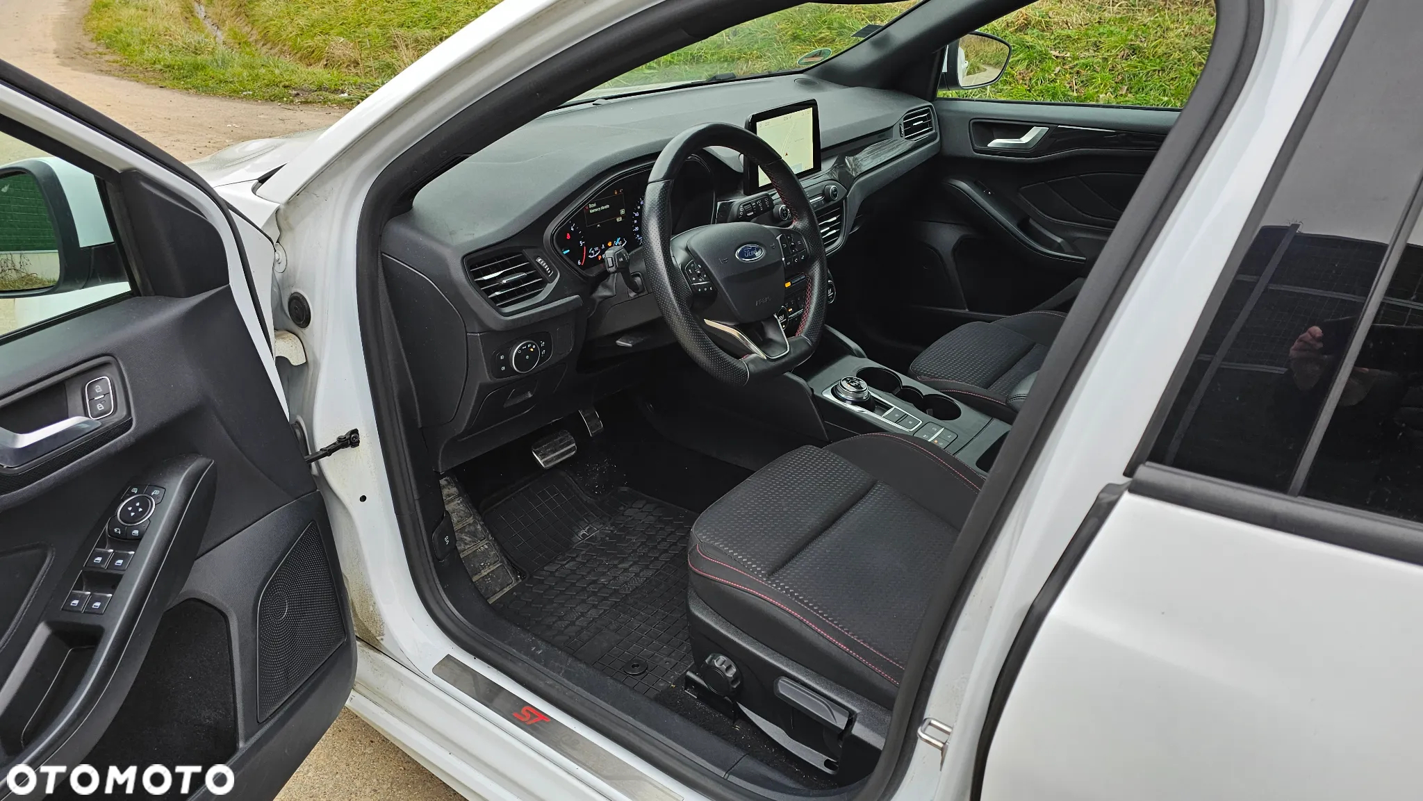 Ford Focus 1.5 EcoBlue Start-Stopp-System ST-LINE - 15