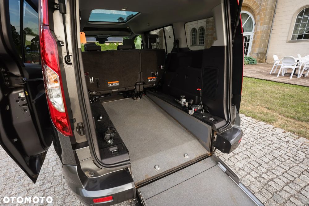 Ford Tourneo Connect Gr 1.5 TDCi Titanium PowerShift - 20