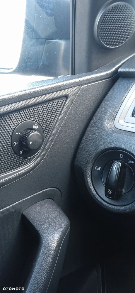 Skoda RAPID 1.6 TDI DPF Active - 17