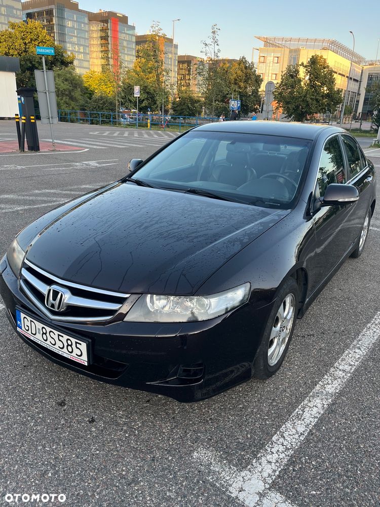 Honda Accord 2.2i-CTDi Executive - 1