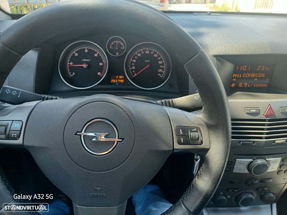 Opel Astra 1.9 CDTI Cosmo - 5