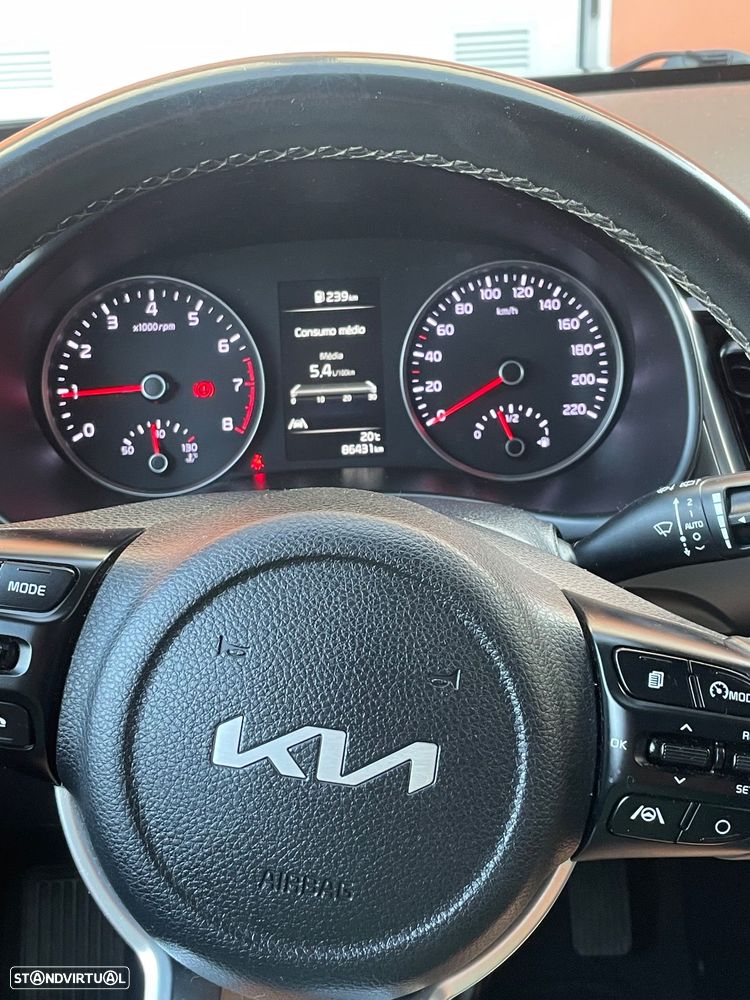 Kia Stonic 1.0 T-GDI Drive - 18