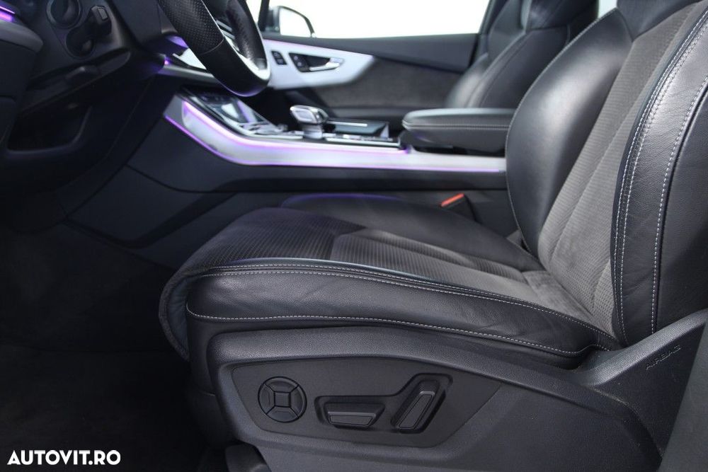 Audi Q7 3.0 50 TDI quattro Tiptronic MHEV S Line - 23