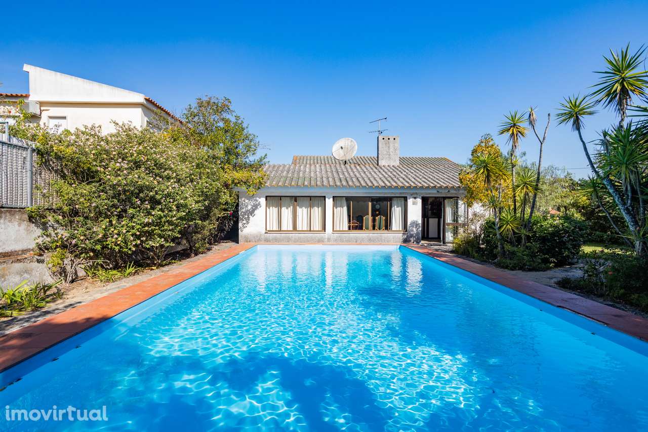 MORADIA EM SESIMBRA | PROJETO DE REMODELAÇÃO COM POTENCIAL - Grande imagem: 5/31