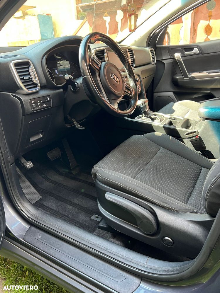 Kia Sportage 1.7 DSL 7DCT 4x2 Style - 11