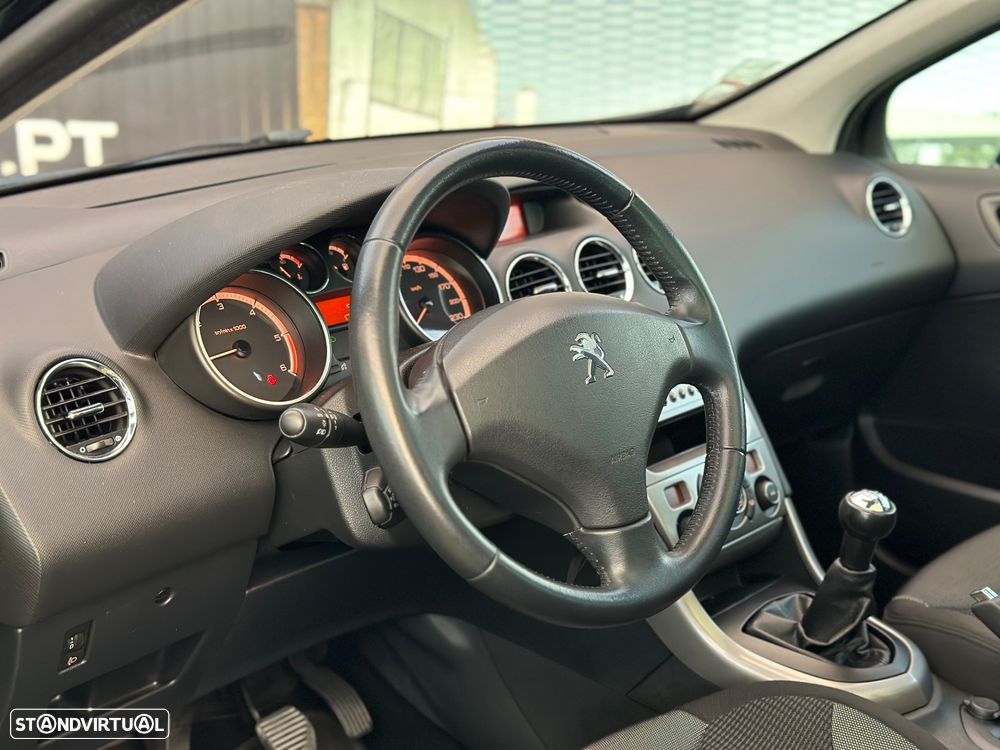 Peugeot 308 SW 1.6 HDi Executive - 12