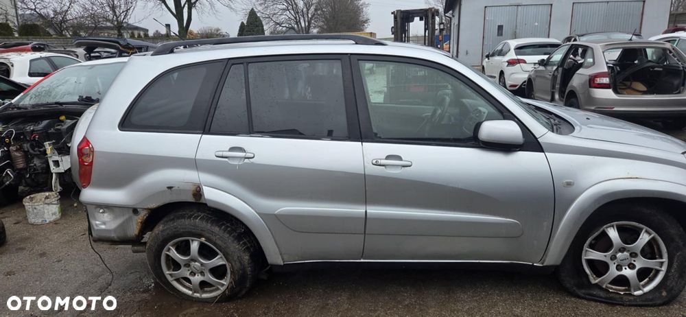 TOYOTA RAV4 II radio oryginał fabryczne - 8