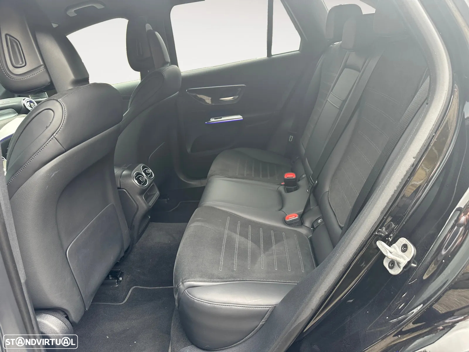 Mercedes-Benz GLC 300 de 4Matic - 15