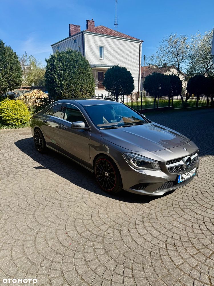 Mercedes-Benz CLA 200 (CDI) d 4Matic 7G-DCT - 4