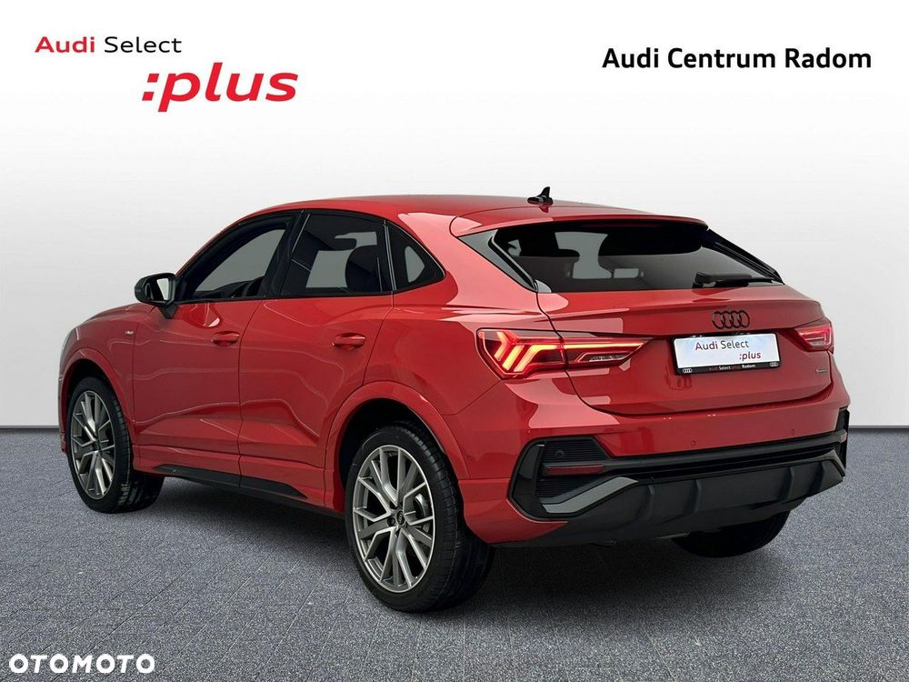 Audi Q3 Sportback - 4