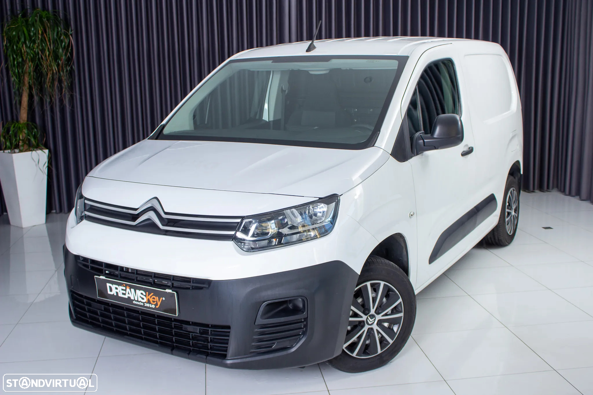 Citroën Berlingo 1.5 BlueHDI 102 cv / IVA Dedutivel - 11