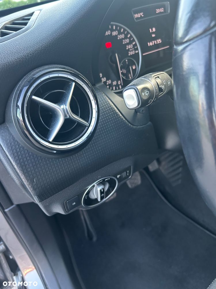 Mercedes-Benz Klasa A 180 - 13