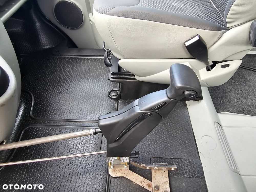 Opel Vivaro - 31