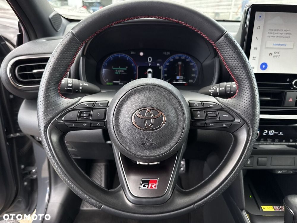 Toyota Yaris Cross Hybrid 1.5 GR Sport - 14