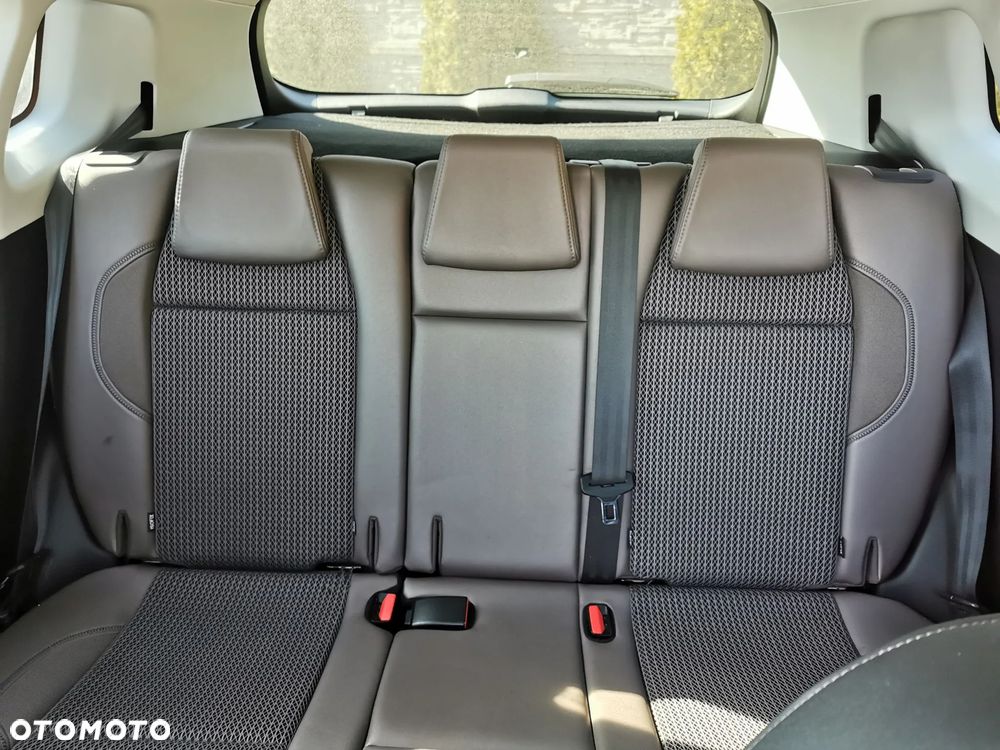 Peugeot 2008 e-HDi FAP 115 STOP & START Allure - 22