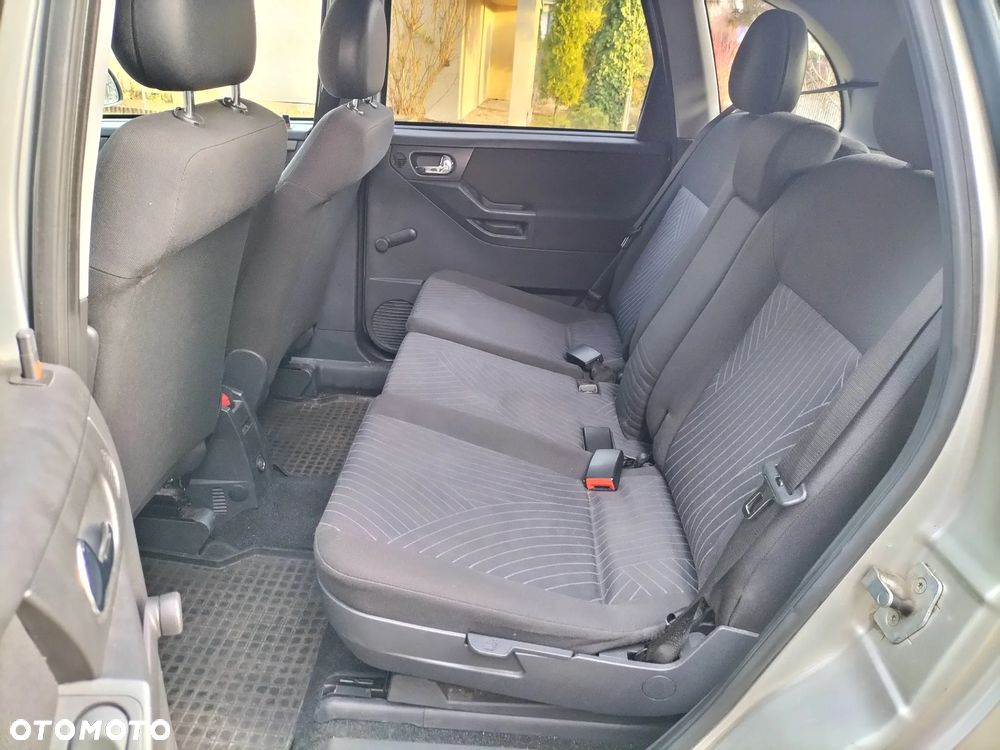 Opel Meriva 1.4 - 7