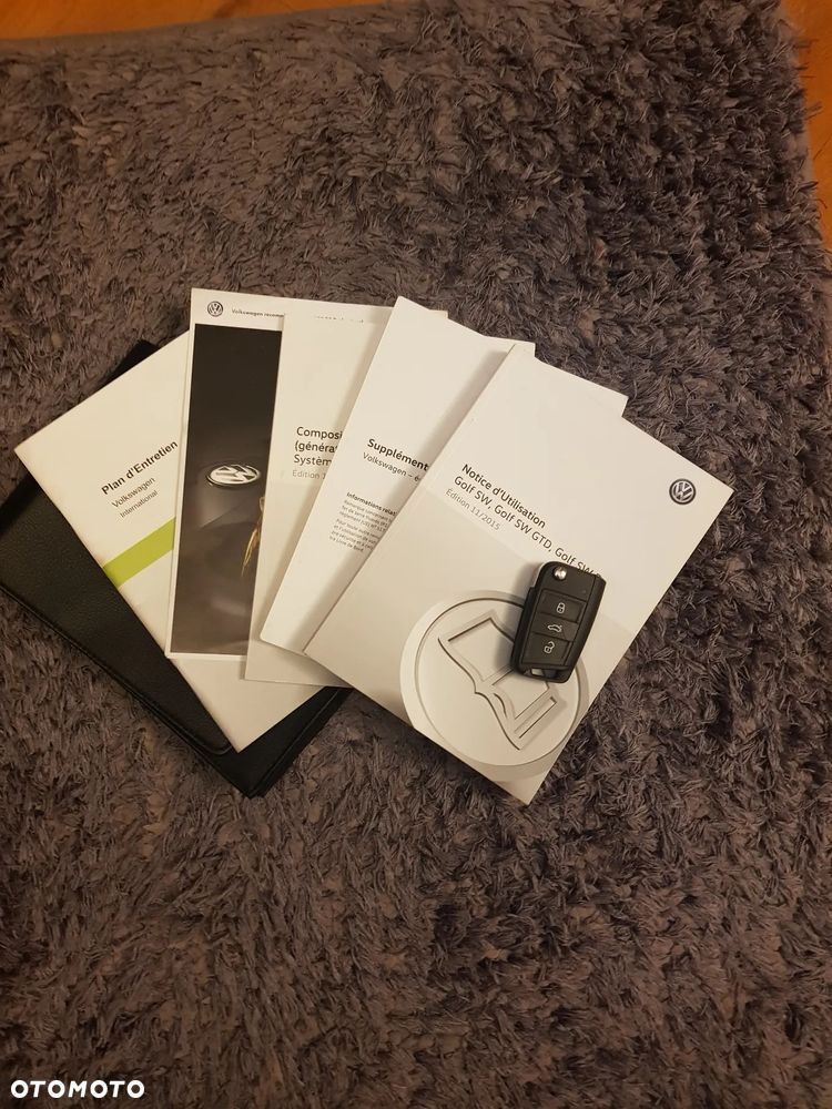 Volkswagen Golf 1.6 TDI BlueMotion Technology DSG Comfortline - 21