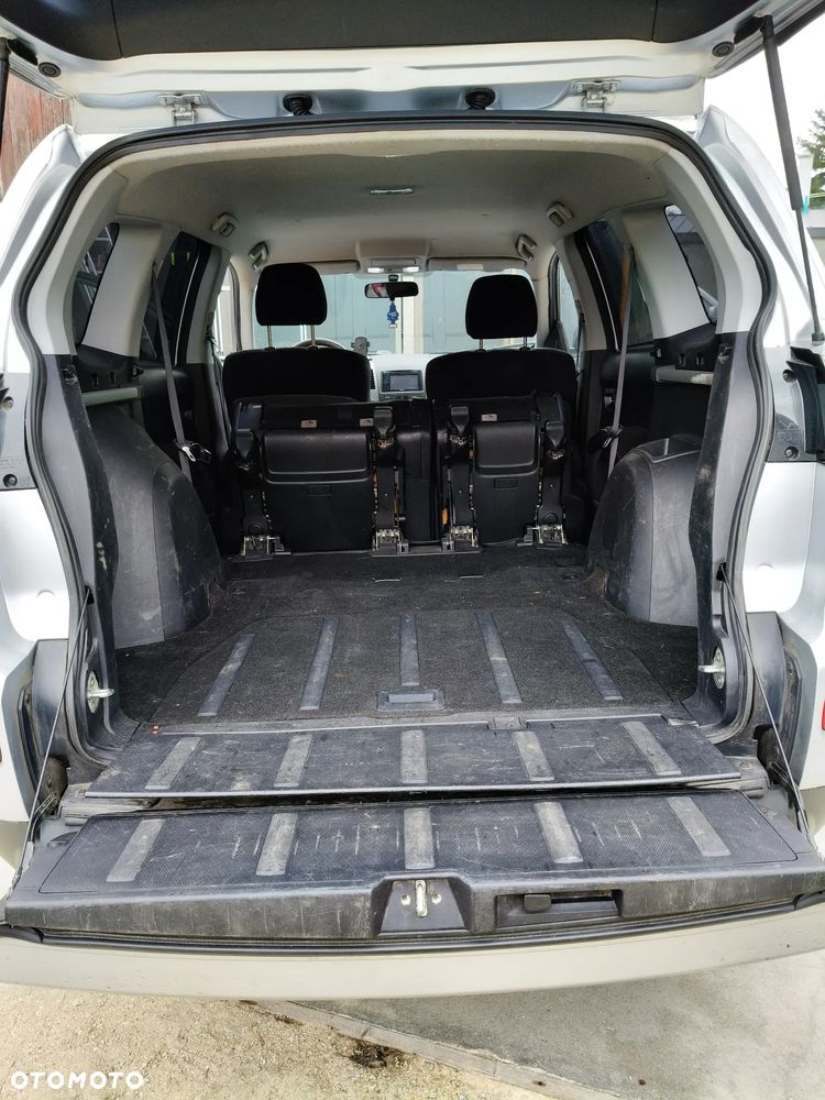 Mitsubishi Outlander - 17