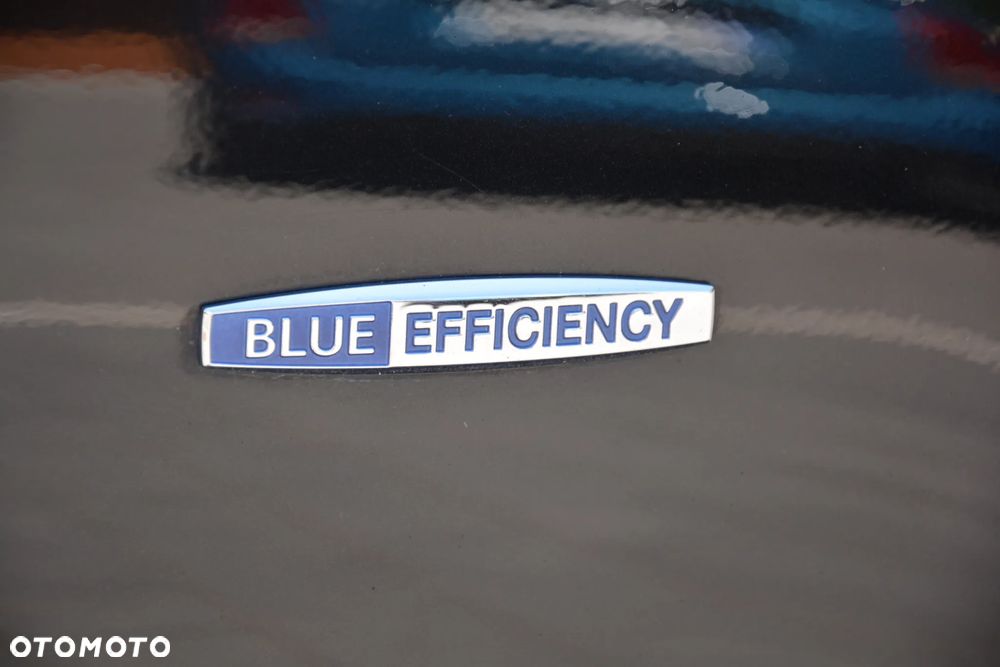 Mercedes-Benz CLS 350 CDI 4-Matic BlueEff - 32